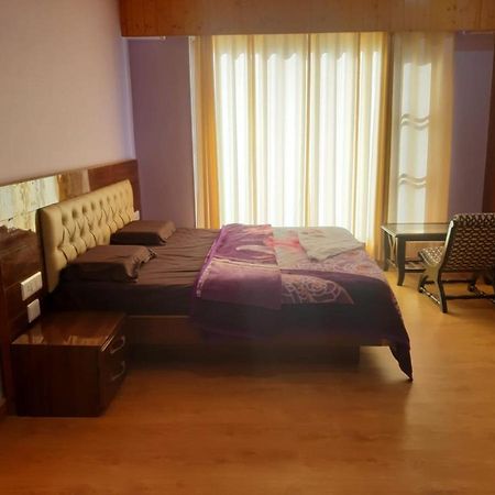 Destiny Hotel Solan Luaran gambar