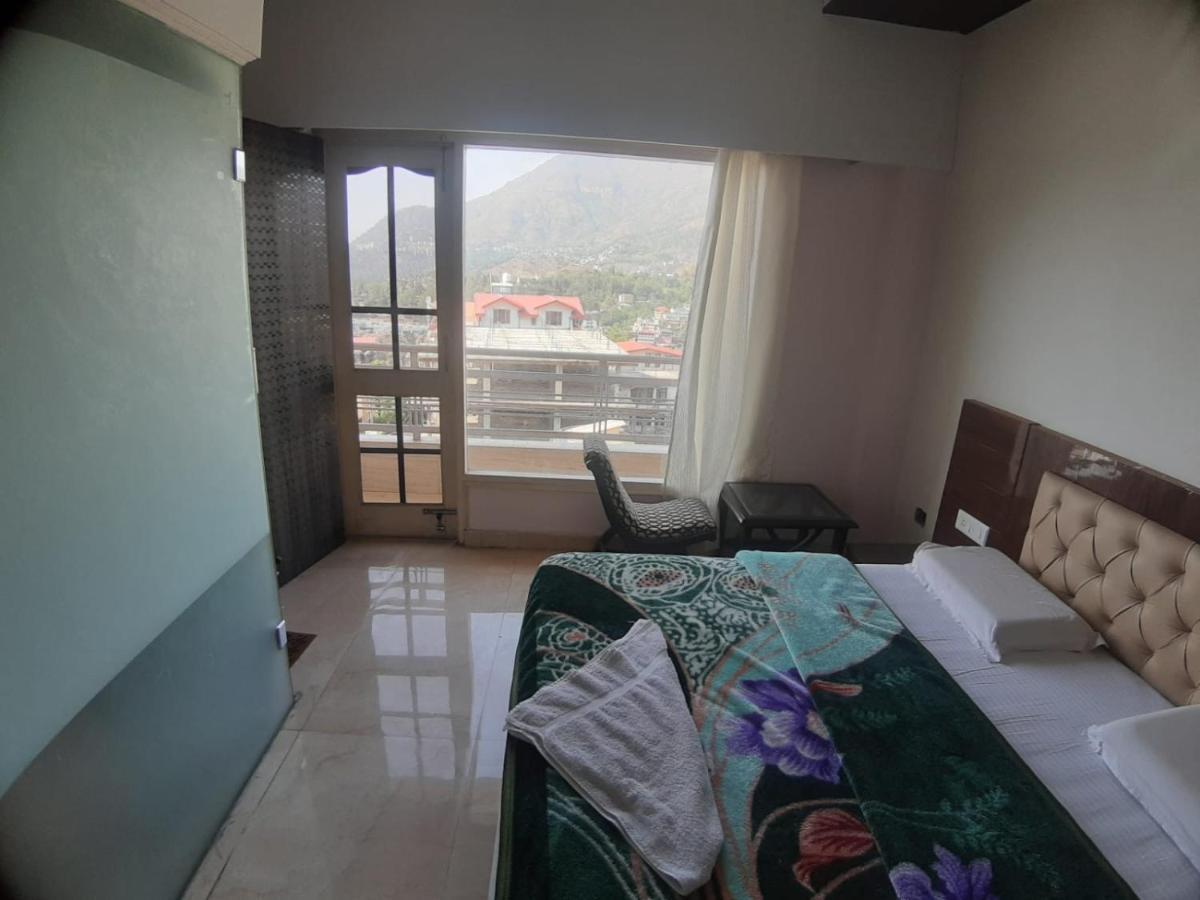 Destiny Hotel Solan Luaran gambar