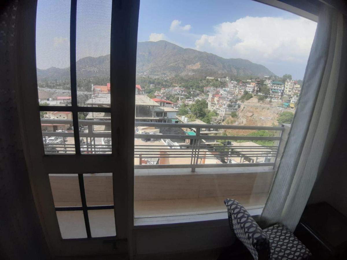 Destiny Hotel Solan Luaran gambar