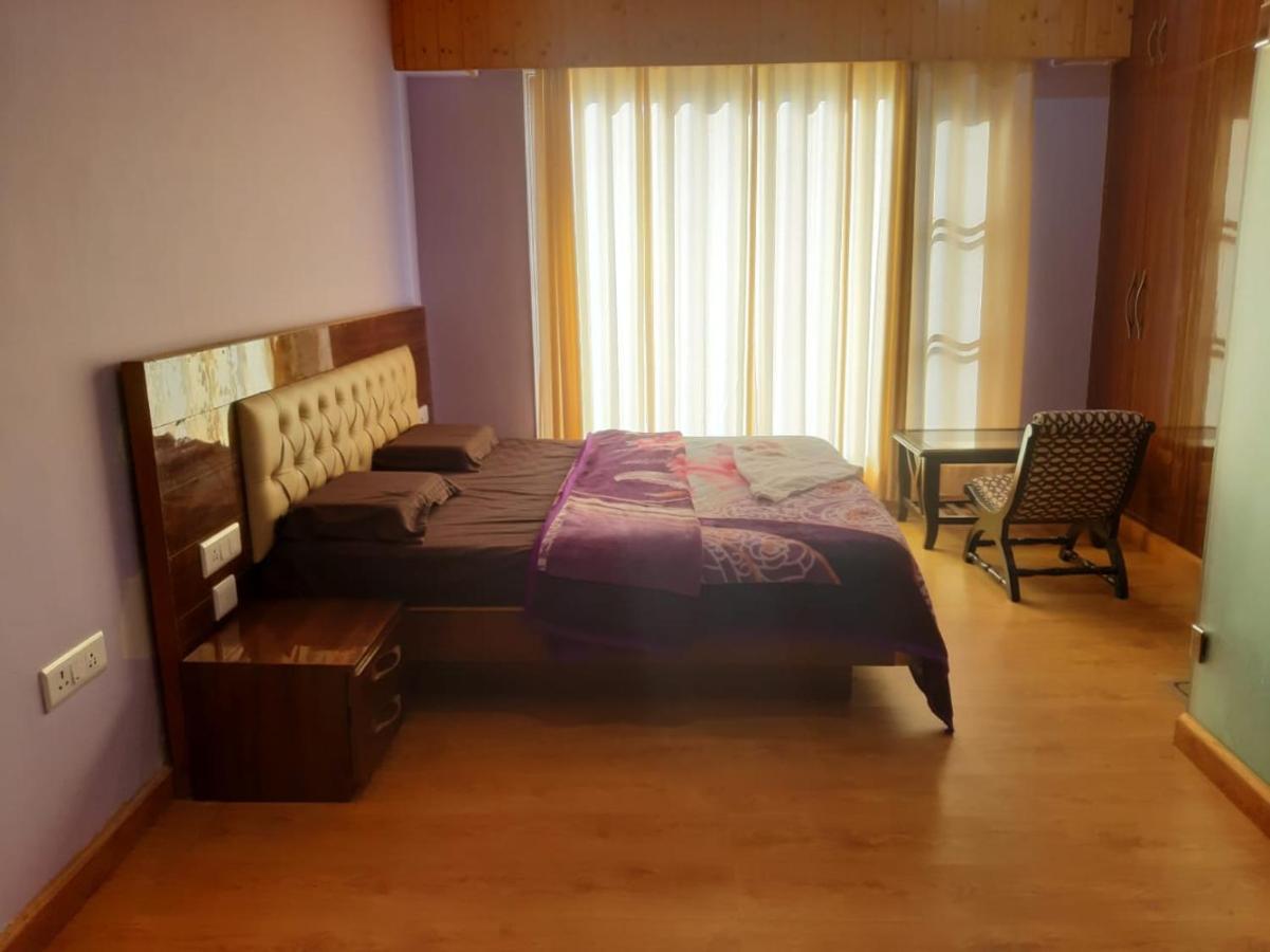 Destiny Hotel Solan Luaran gambar